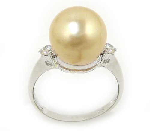 Gold Pearl rings