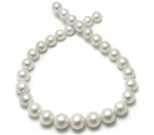 round South Sea Pearl necklace