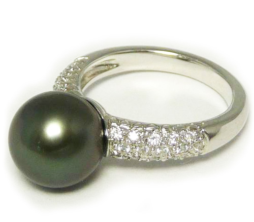 Pave Diamond Tahitian Pearl ring