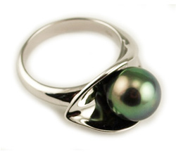 Tahitian Pearl ring